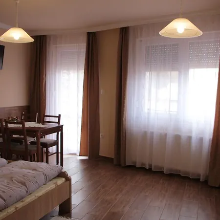 Appartement Imola Es Andrea Apartmanhaz 2