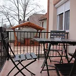Imola Es Andrea Apartmanhaz 2 Lejlighed *
