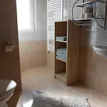Imola Es Andrea Apartmanhaz 2 *