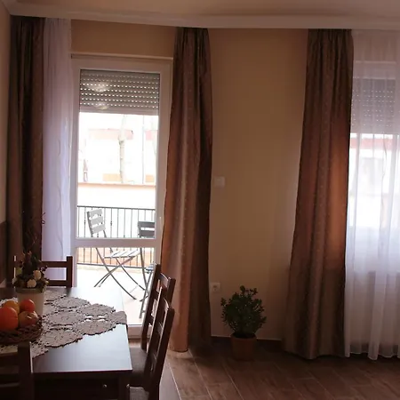 Imola Es Andrea Apartmanhaz 2 아파트 *