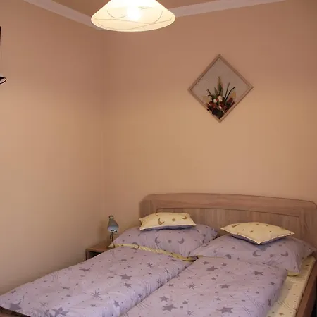 Imola Es Andrea Apartmanhaz 2 아파트