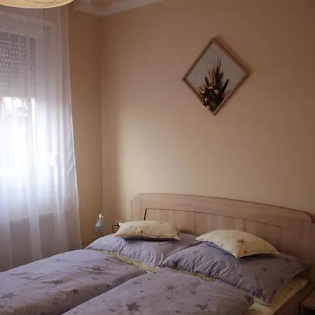 아파트 Imola Es Andrea Apartmanhaz 2 Hajdúszoboszló