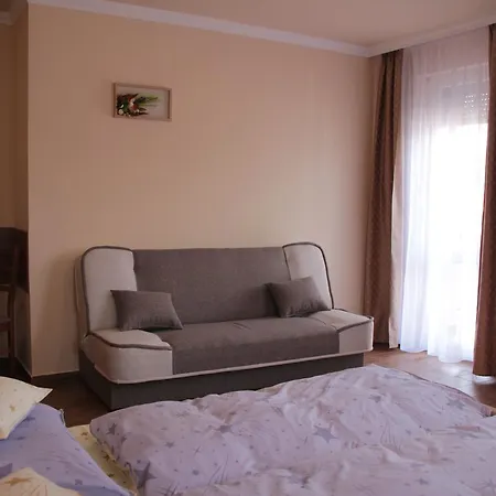 Imola Es Andrea Apartmanhaz 2 Hajdúszoboszló