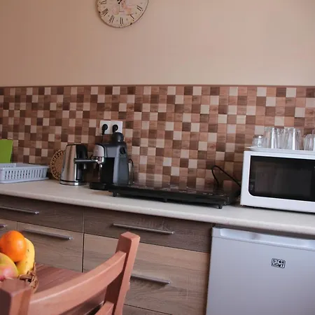 아파트 Imola Es Andrea Apartmanhaz 2